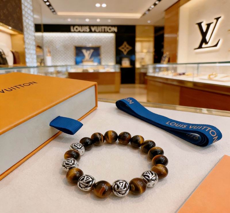LV Bracelet 05yxs37